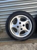 Lot de 4 jantes Peugeot 106 S16 d’origine 14 pouces avec pneus – Occasion – Image 3