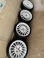 Lot de 4 Jantes OZ Racing 15” Blanches avec Pneus – 4×108 – Image 2