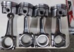 ensemble de 4 pistons avec bielles d’origine pour moteur PSA TU5J4 1.6 16V