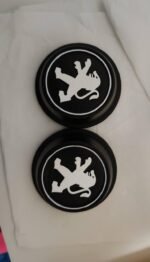 lot de 4 cabochons centraux de jantes Peugeot – lion blanc sur fond noir – Image 2