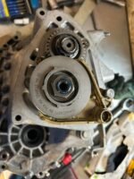 boîte de vitesses MA B5 à crabots Transconcept – Peugeot 106 Citroën Saxo compétition – Image 3